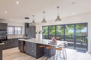 Photo 16- click for photo gallery